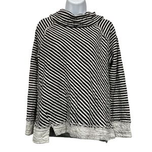 Caslon cowl neck pullover size medium